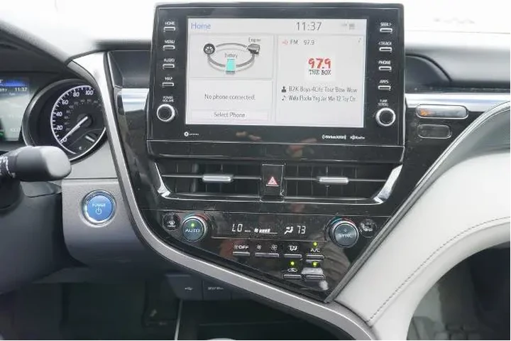 $26188 : Toyota Camry Hybrid 2021 SE image 8