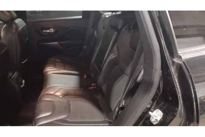 $19370 : Jeep Cherokee 2021 4x4 Altit image 6