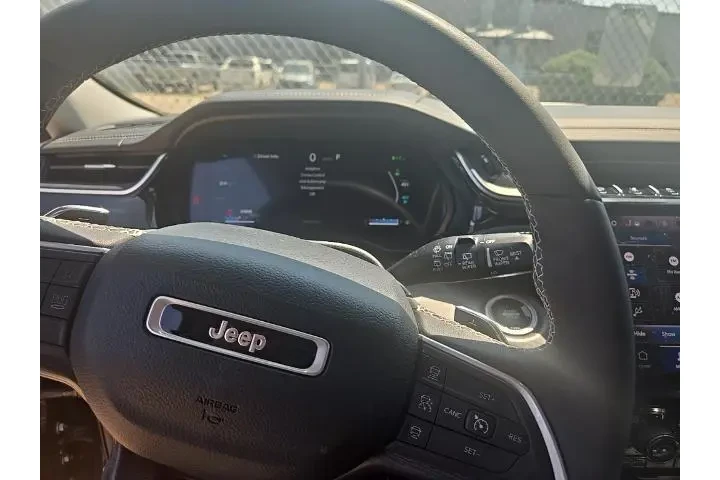 $24339 : Jeep Grand Cherokee 2022 4x4 image 8