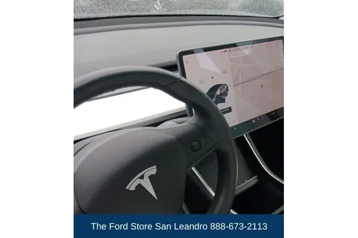 $23950 : Tesla Model 3 2018 Mid Range image 8