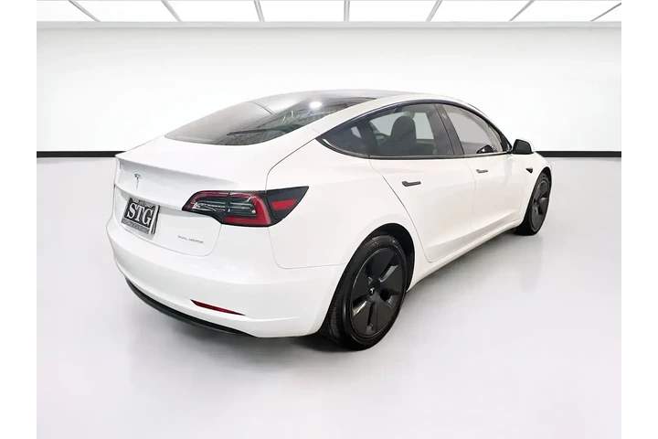 $28999 : Tesla Model 3 2022 AWD Long image 2