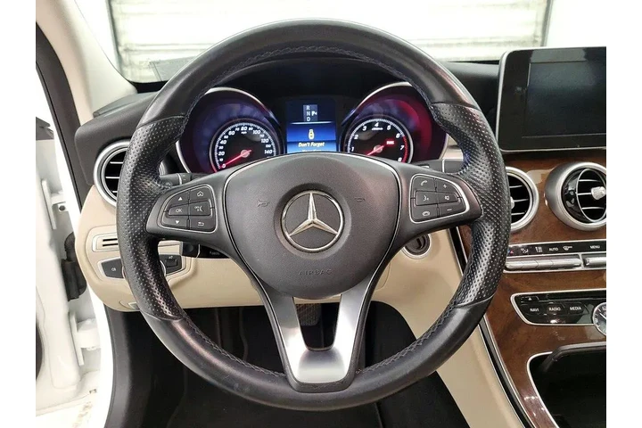 $15998 : Mercedes-Benz C-Class 2016 C image 10