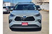 $39860 : Toyota Highlander Hybrid 202 thumbnail