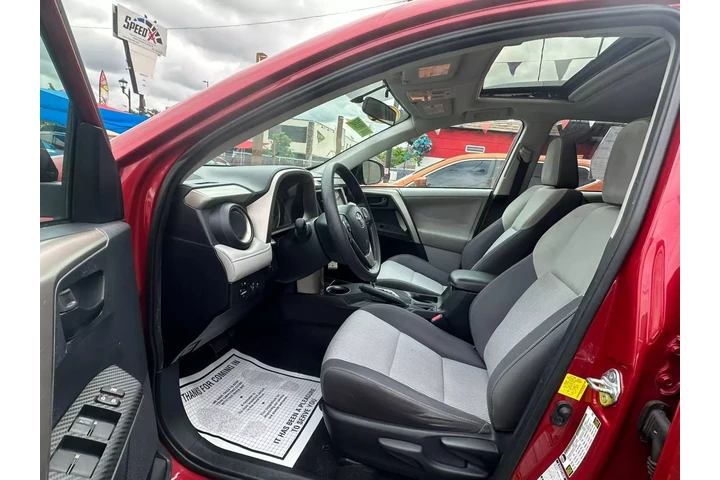 $13000 : 2013 TOYOTA RAV42013 TOYOTA R image 5