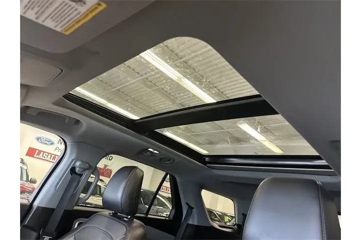 $34000 : Ford Explorer 2023 AWD XLT 4 image 4