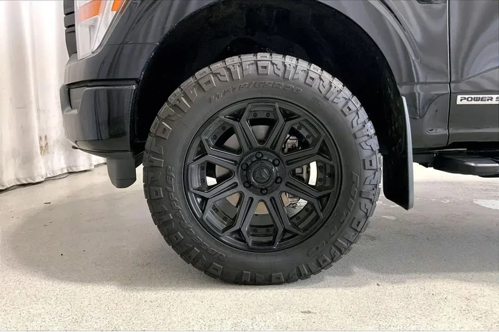 $27291 : Ford F-150 2021 4x4 XL 4dr S image 6