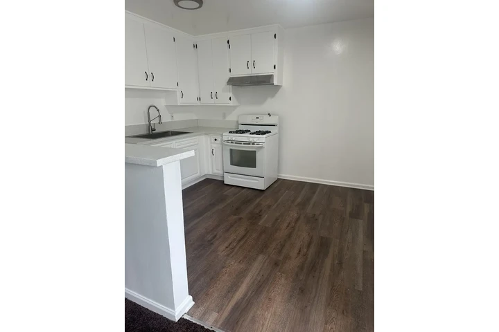 $2195 : WESTMINSTER APARTAMENTO image 8