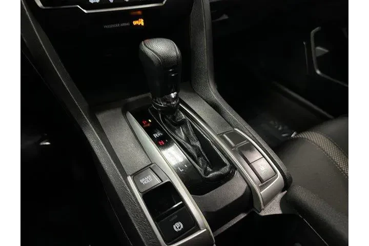 $17953 : Honda Civic 2019 LX 4dr Seda image 2