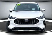 $27500 : Ford Escape 2023 AWD Platinu thumbnail
