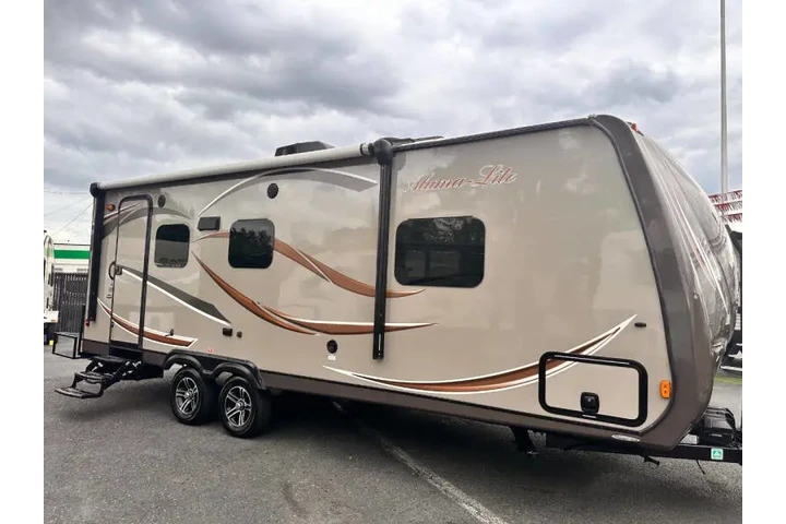 $16900 : 2014 Holiday Rambler ALUMA-LI image 2