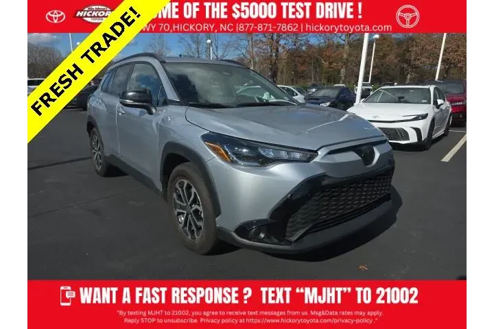 $29993 : Toyota Corolla Cross Hybrid image 1