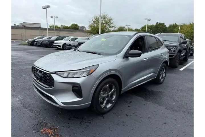 $21935 : Ford Escape 2024 AWD ST-Line image 3