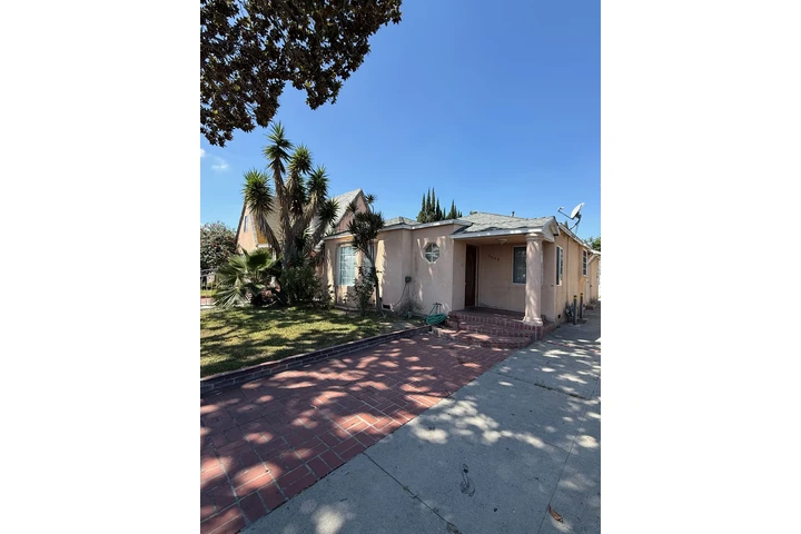 $3399 : Casa en Renta en South Gate image 10