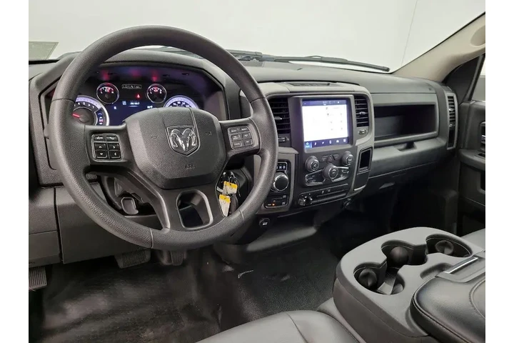 $24998 : Ram 1500 Classic 2023 4x4 Tr image 9