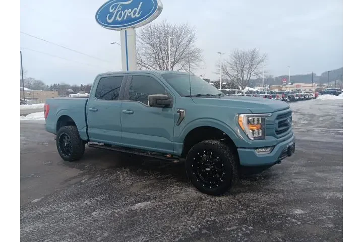 $39900 : Ford F-150 2023 4x4 XLT 4dr image 2