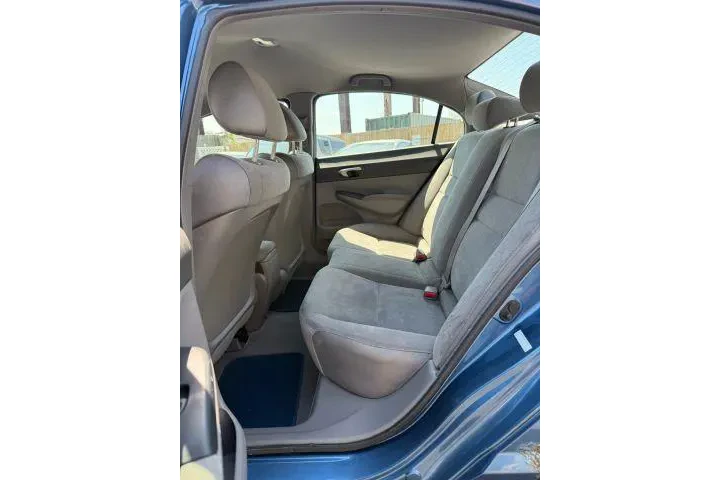 $4400 : Honda Civic 2008 LX 4dr Seda image 4