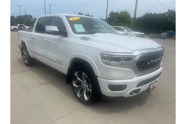 $35950 : 2019 RAM 1500 Limited image 4