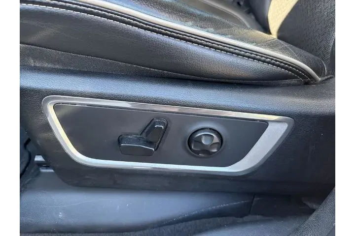 $31565 : Ram 1500 2019 4x4 Laramie 4d image 6