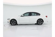 $23998 : BMW 3 Series 2018 AWD 330i x thumbnail