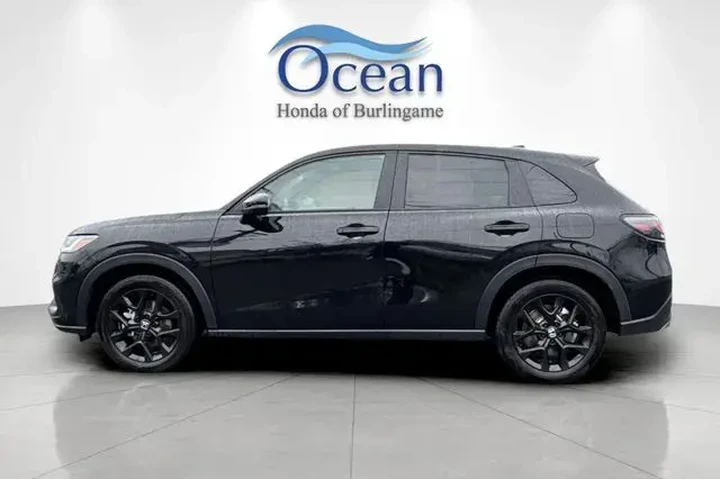 $25994 : Honda HR-V 2025 AWD Sport 4d image 7