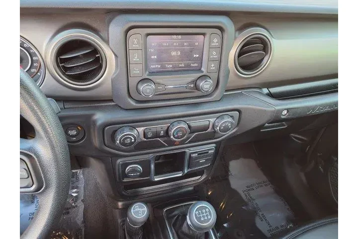 Jeep Wrangler 2020 4x4 Willy image 7