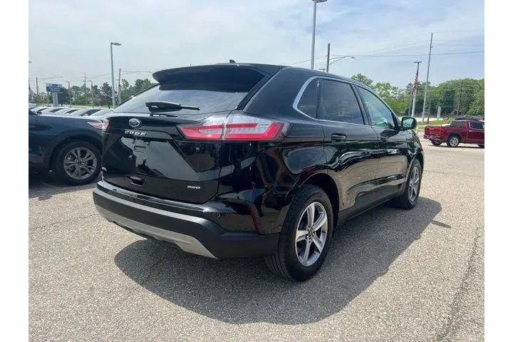 $28812 : Ford Edge 2024 AWD SEL 4dr S image 2