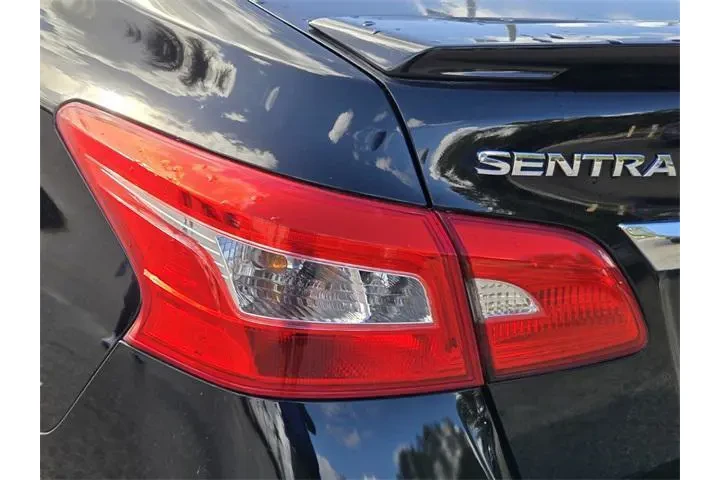 $10500 : Nissan Sentra 2016 SR 4dr Se image 8