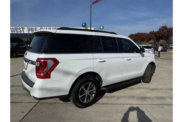 $29998 : Ford Expedition 2021 4x2 XLT image 5