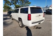 $14471 : Chevrolet Suburban 2015 4x4 thumbnail