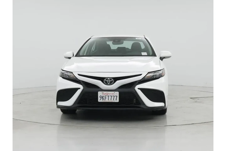 $27998 : Toyota Camry 2024 SE 4dr Sed image 5