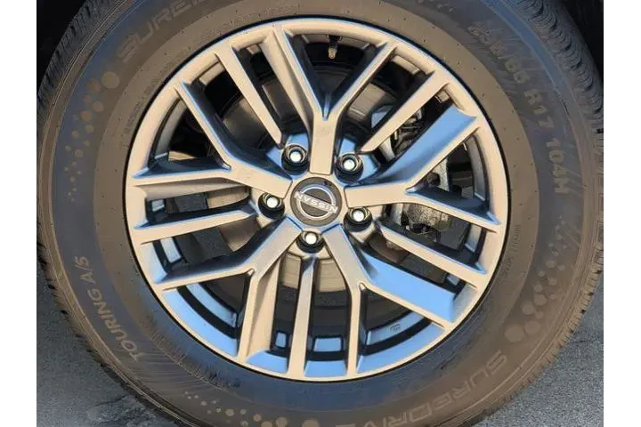 $19618 : Nissan Rogue 2023 AWD S 4dr image 10