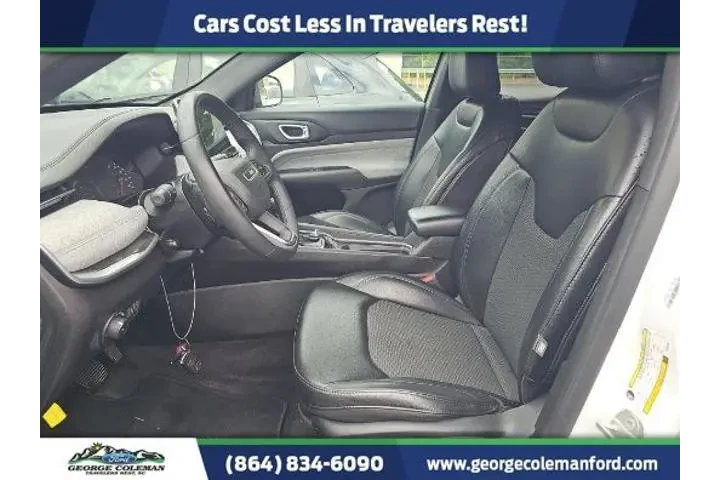 $18020 : Jeep Compass 2023 4x4 Latitu image 1