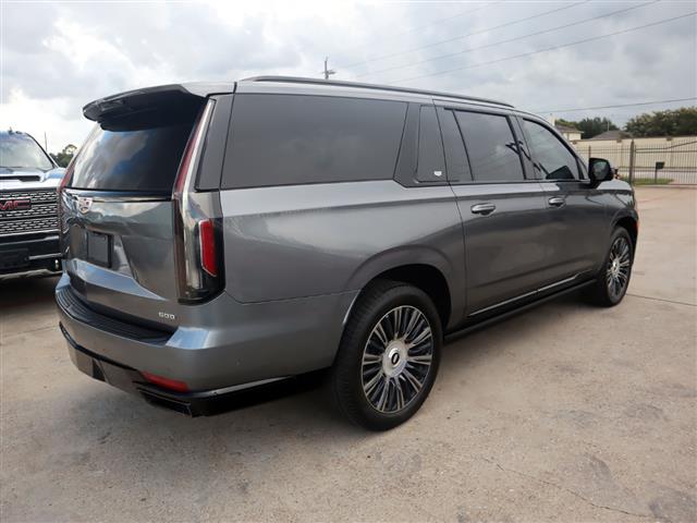 2021 Escalade ESV Sport AWD image 9