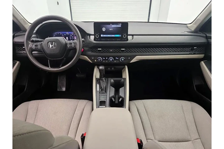 $24998 : Honda Accord 2023 EX 4dr Sed image 9