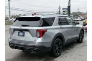 $39995 : Ford Explorer 2022 AWD ST 4d thumbnail