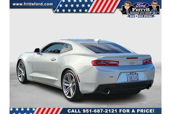 $16936 : Chevrolet Camaro 2017 LT 2dr image 3