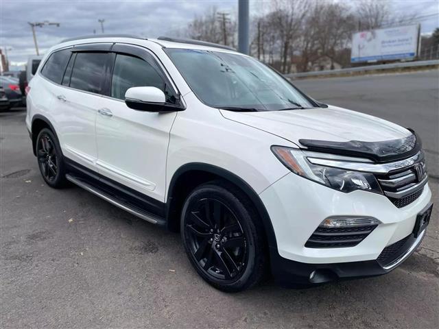 $22900 : 2017 HONDA PILOT2017 HONDA PI image 3