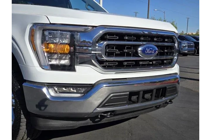 $36992 : Ford F-150 2023 4x4 XLT 4dr image 8