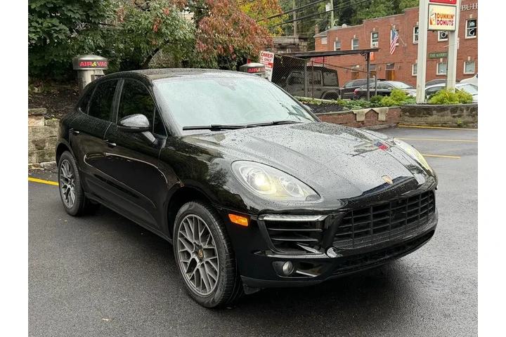 $18995 : 2017 Macan image 7