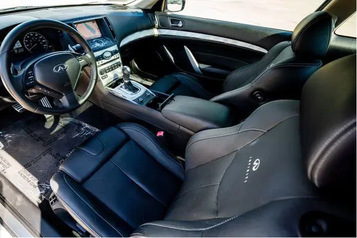 $18782 : INFINITI Q60 Coupe 2014 Jour image 4