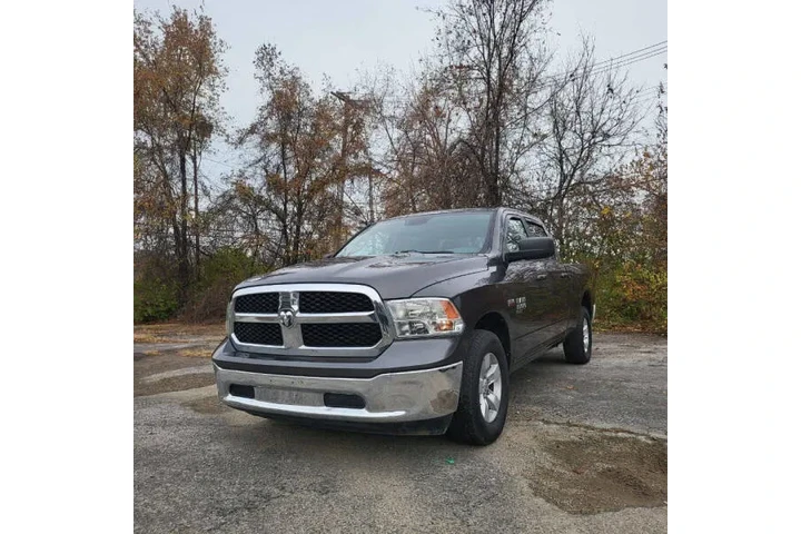 $14999 : 2019 RAM 1500 Classic SLT image 3