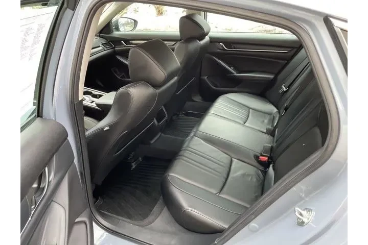 $23490 : Honda Accord 2022 Sport Spec image 10