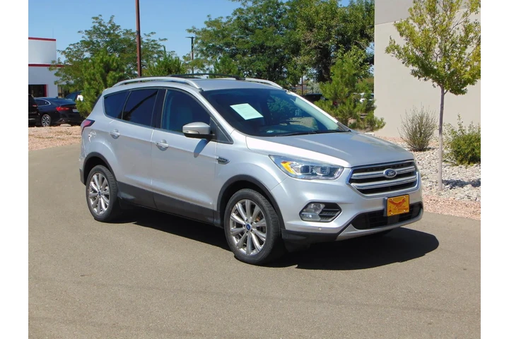 $21657 : 2018 Escape Titanium image 1