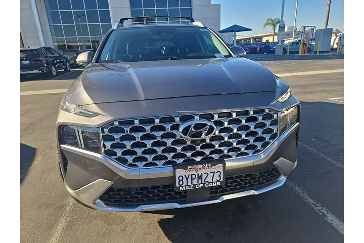 $27991 : Hyundai SANTA FE Plug-In Hyb image 2