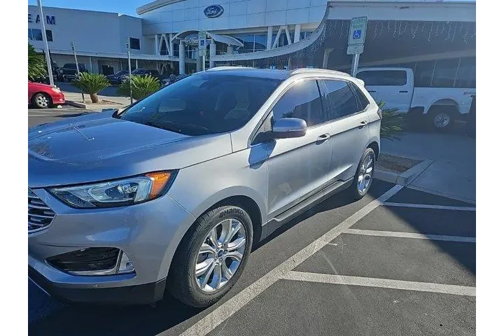 $25924 : Ford Edge 2022 AWD Titanium image 1