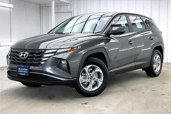 $20490 : Hyundai TUCSON 2023 AWD SE 4 image 2