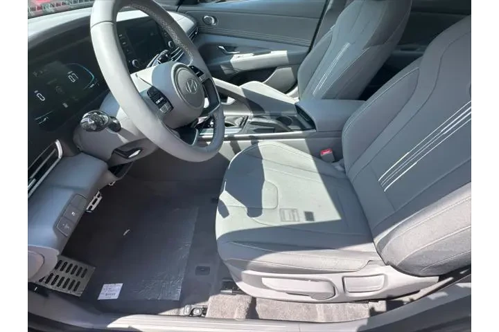 $19920 : Hyundai ELANTRA 2025 SEL Spo image 9