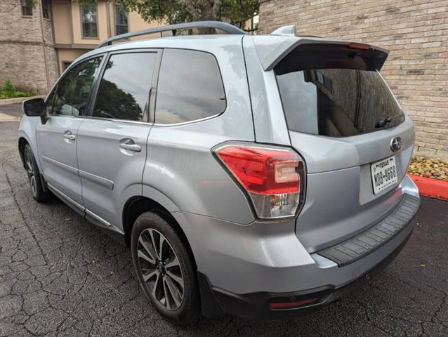 $16990 : 2017  Forester 2.0XT Touring image 6