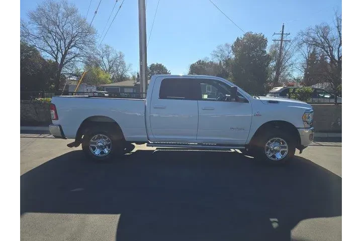 $14995 : Ram 2500 2021 4x4 Big Horn 4 image 3