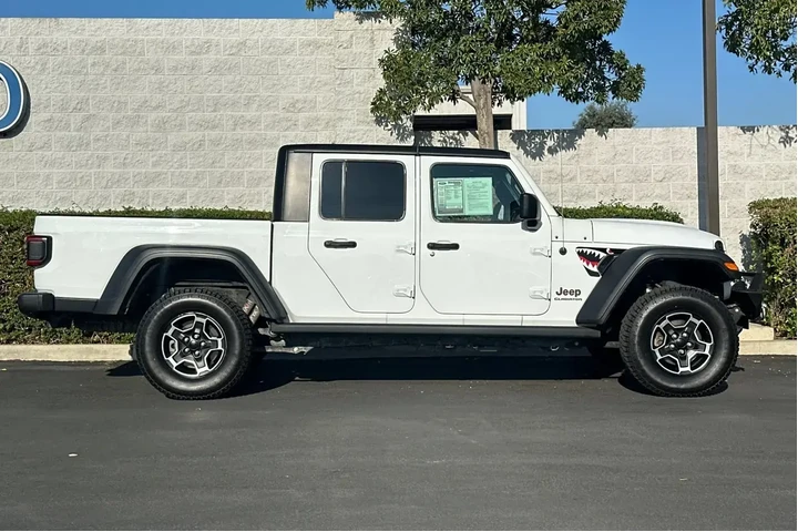 $31989 : Jeep Gladiator 2021 4x4 Moja image 3